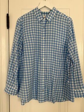 Vineyard Vines Lightweight Cotton Blue and White Gingham Button-Down Shirt